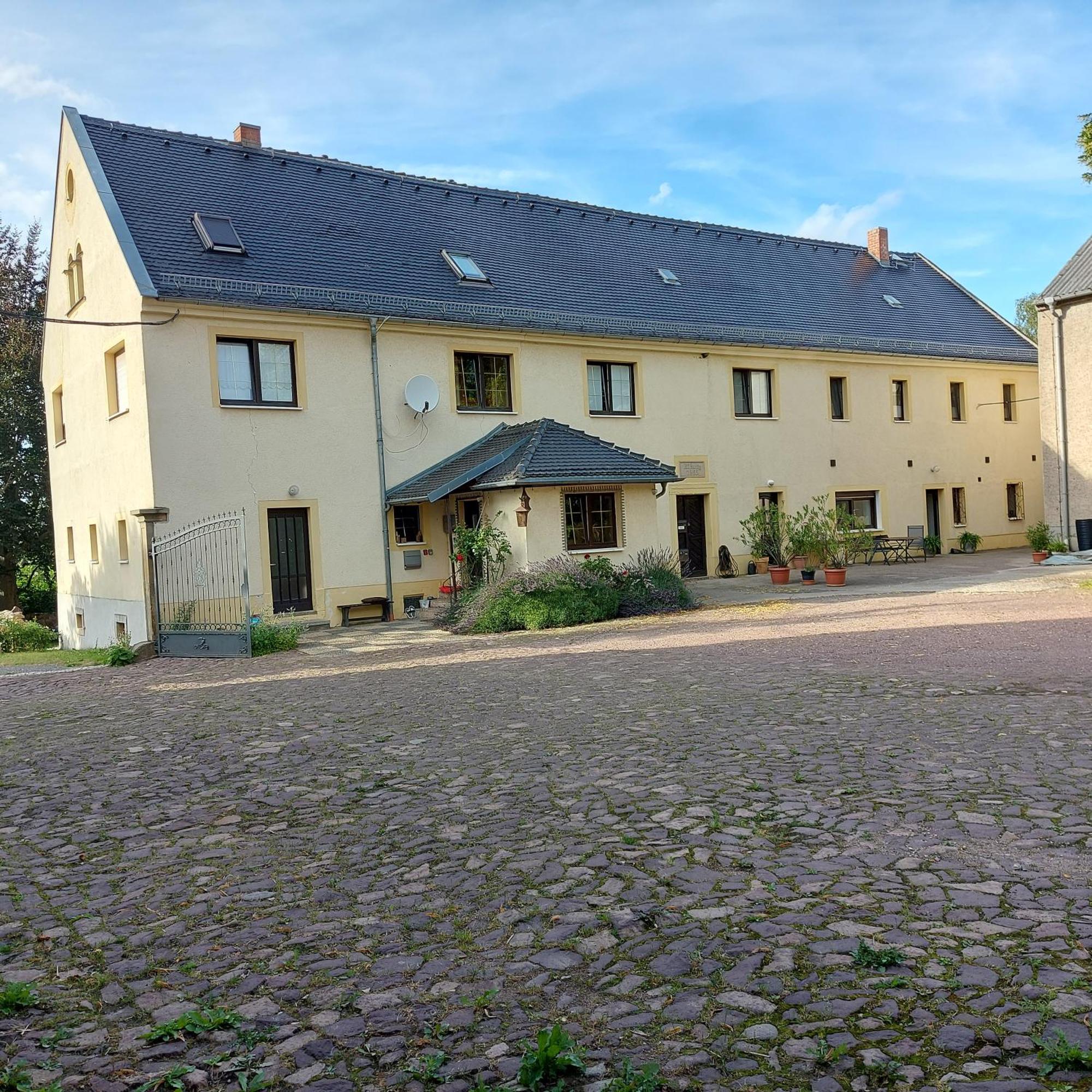 Schwalbennest Kaisitz Apartment Luaran gambar